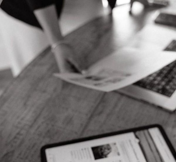 GIAI ĐOẠN 3: Đảm bảo thi công đúng thiết kế và cập nhật thường xuyên với khách hàng.