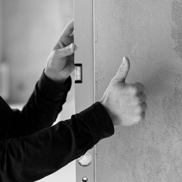 Hoàn thiện công trình và nghiệm thu tổng thể trước khi bàn giao.